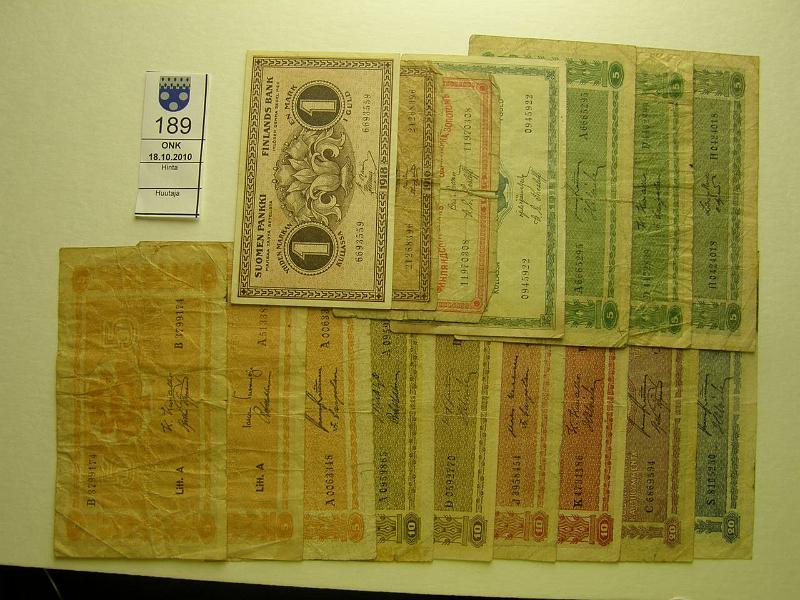 kohde_189_a.jpg - Kohde 189, lhthinta: 5 € / myyntihinta: 22 € 1-20 mk Er (16) 1915-45 1mk-15, -16, -18, 5mk-18, -22 LA, -39(2), -45(3), 10mk-22(LC), -39, -45(2)pehmoja, 20mk-39, -45, viallisia, kunto: 2-5.