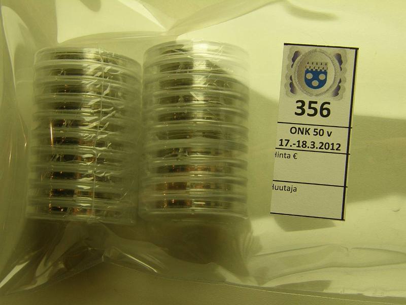 k-0356-a.jpg - Kohde 356, l�ht�hinta: 50 &euro; / myyntihinta: 72 &euro; 10 mk 1995 (20) EU, joutsen, kaksi avaamatonta rullaa � 10 kpl, kunto: 9
