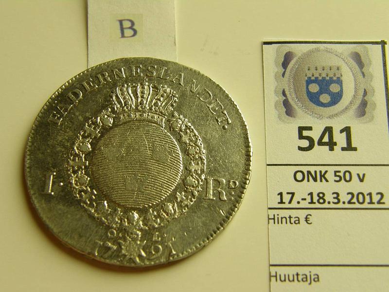 k-0541-b.jpg - Kohde 541 (kuva 2/2), l�ht�hinta: 100 &euro; / myyntihinta: 130 &euro; 1 riksdaler 1791 KM#527 Ag, Kustaa III, nja monogrammin poskessa, eprv, kaunis!, kunto: 6